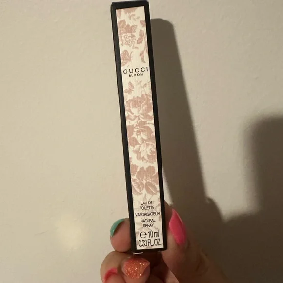 Gucci Bloom EDT 10ml - Picture 2 of 4